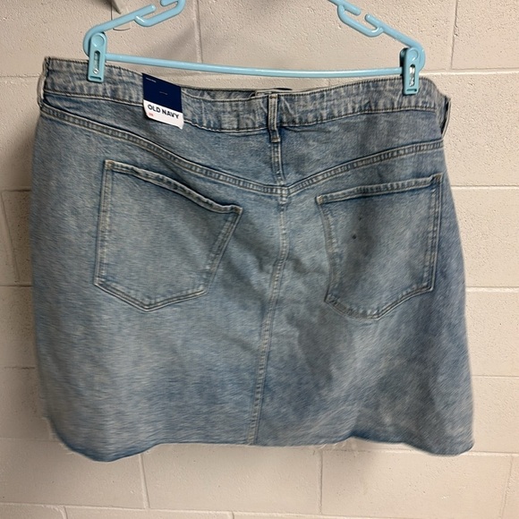 Old Navy Light Blue High-Rise Denim - Picture 5 of 7